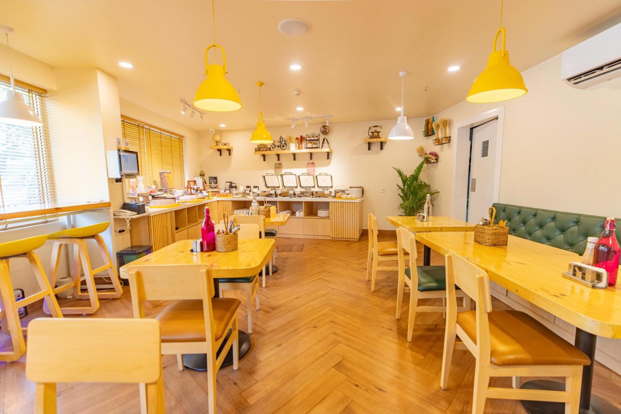 Bloom Hotel - Richmond Road Bangalore Bagian luar foto
